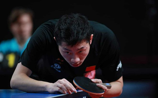 时表现沉着 时表现沉着